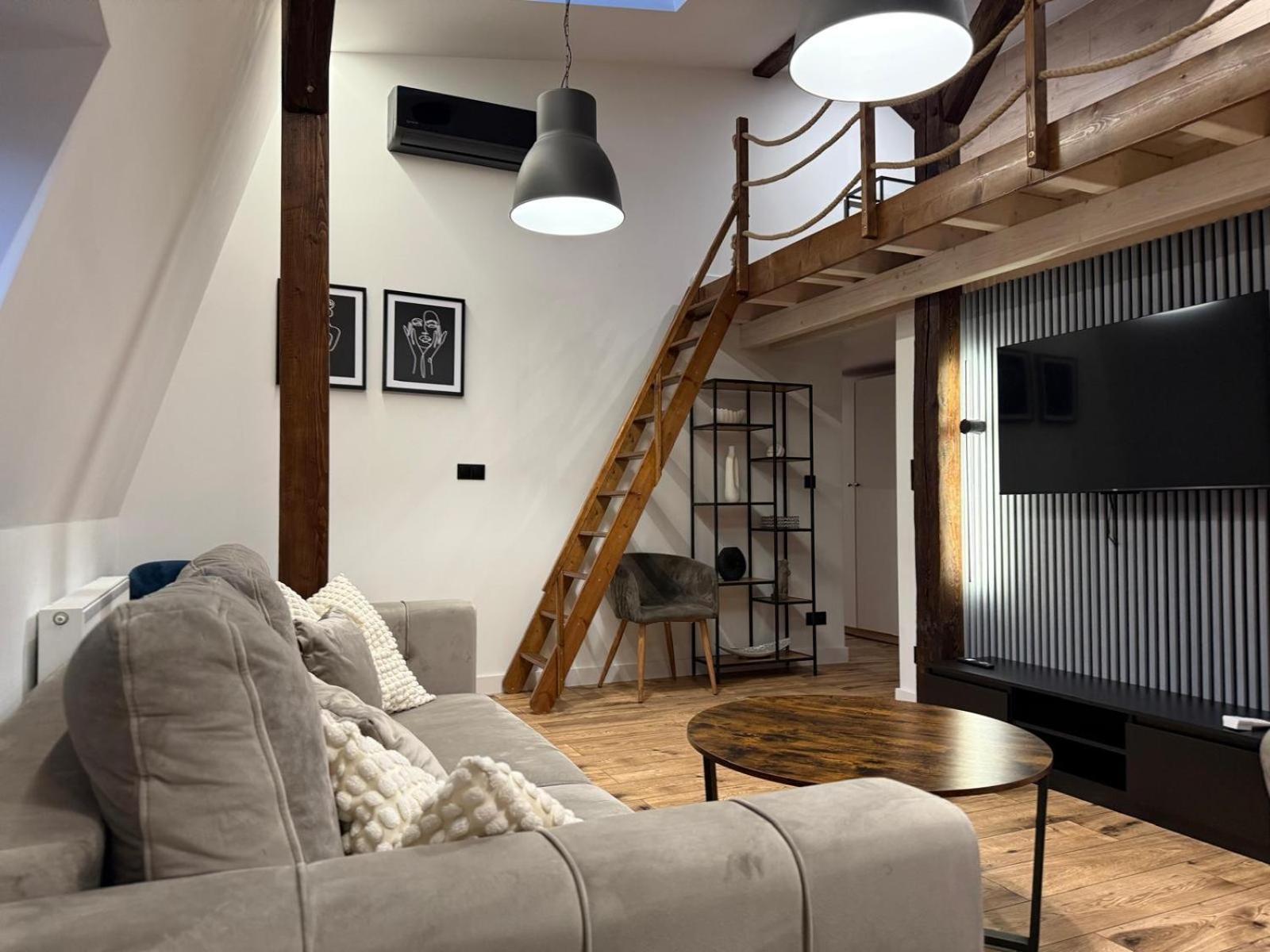 Loft In The City Center By Kobiela Apartments Katowice Eksteriør billede